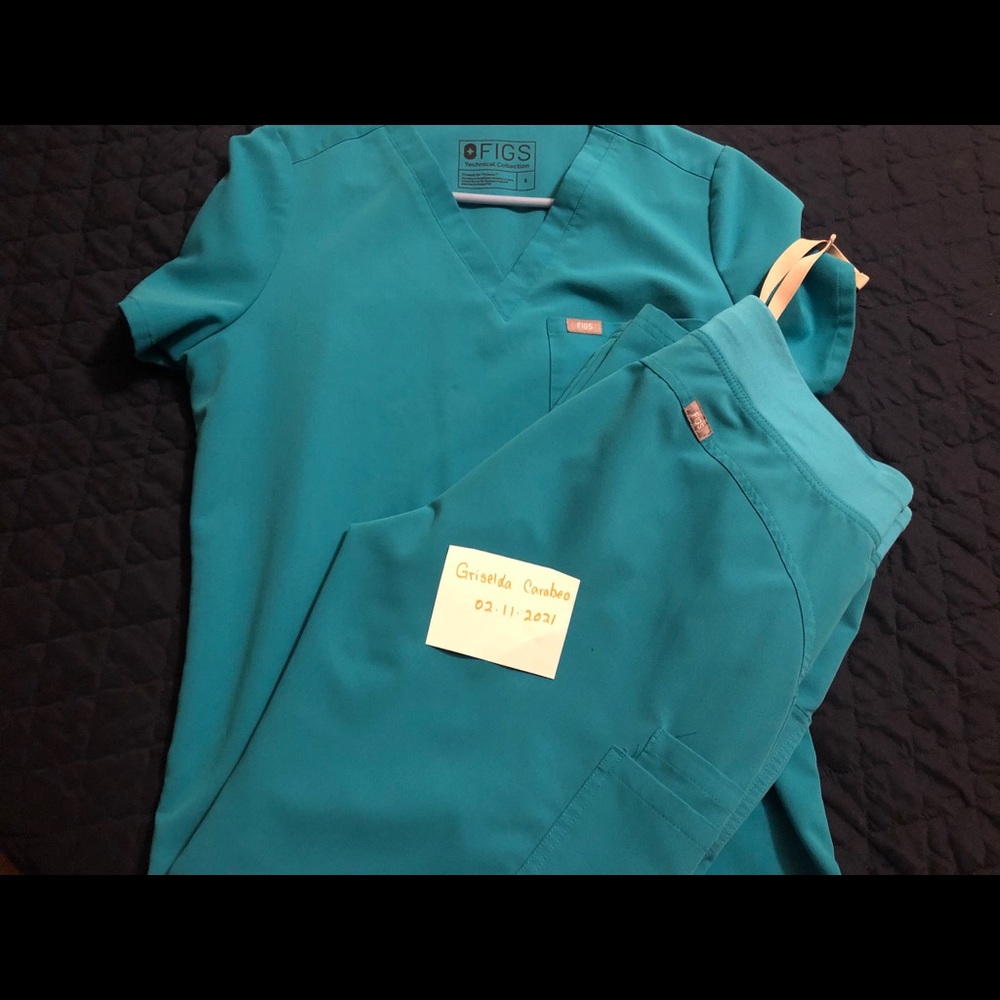 Figs Teal Set